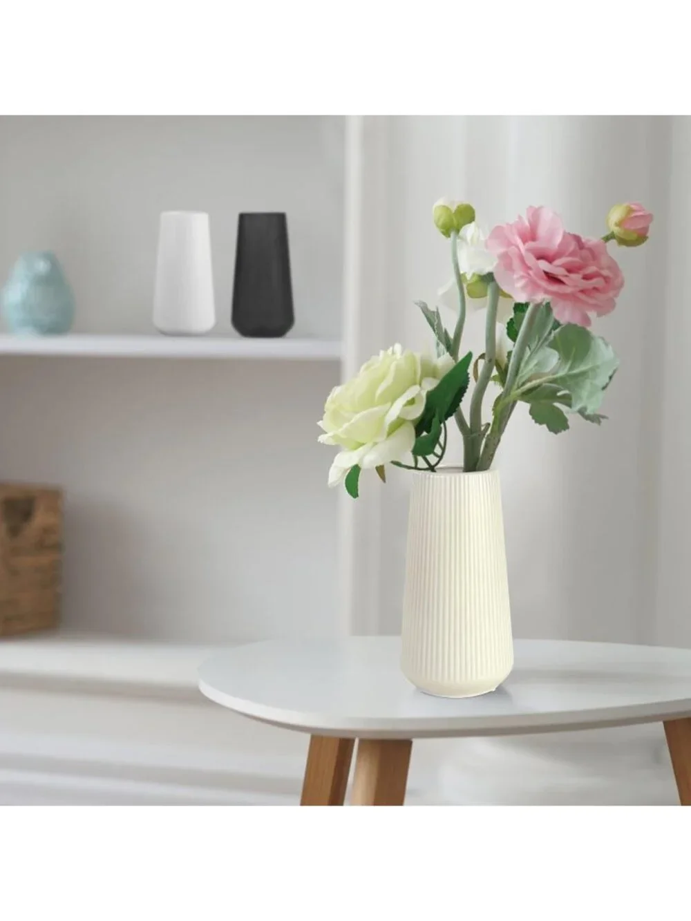 N/A versatile vase